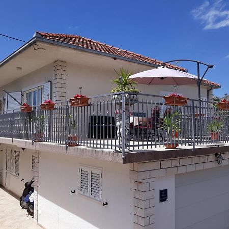 Quality Vila "Comfort" Trogir Buitenkant foto
