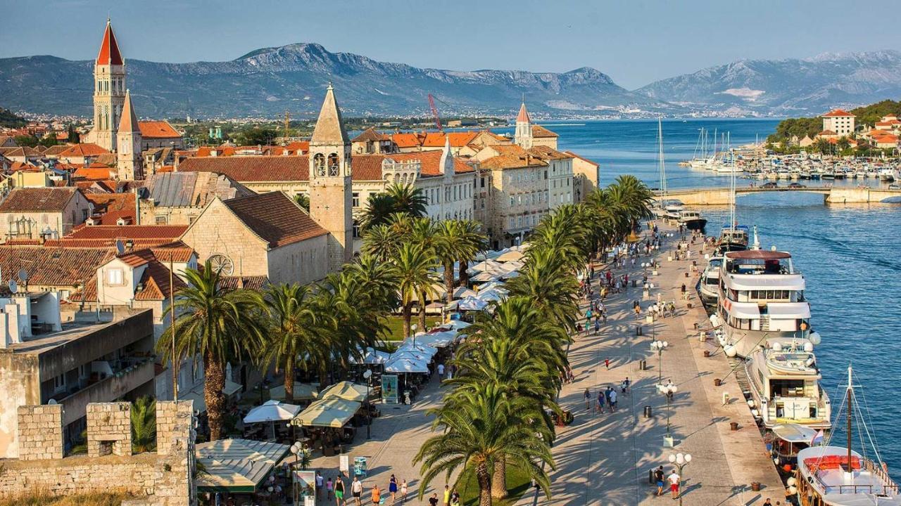 Quality Vila "Comfort" Trogir Buitenkant foto