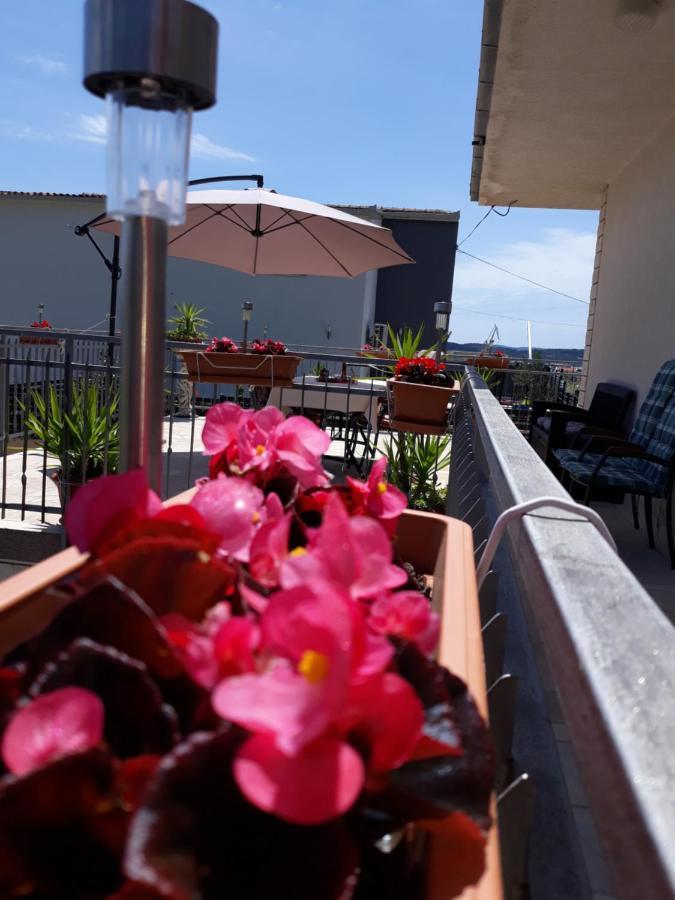 Quality Vila "Comfort" Trogir Buitenkant foto