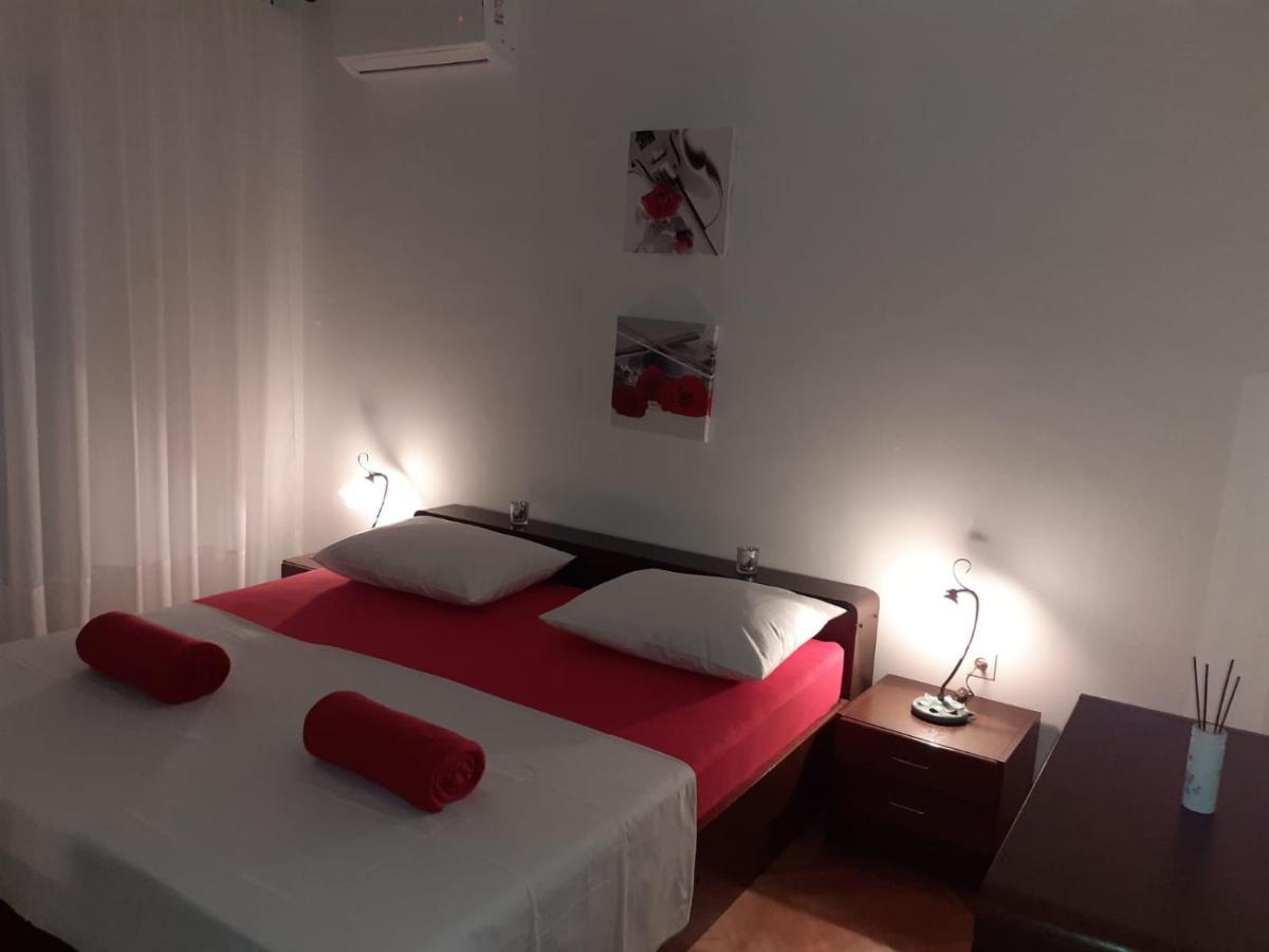 Quality Vila "Comfort" Trogir Buitenkant foto