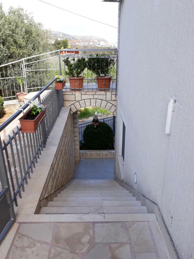 Quality Vila "Comfort" Trogir Buitenkant foto